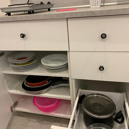 Deni'S Apartments Per 4 Siraküza Dış mekan fotoğraf