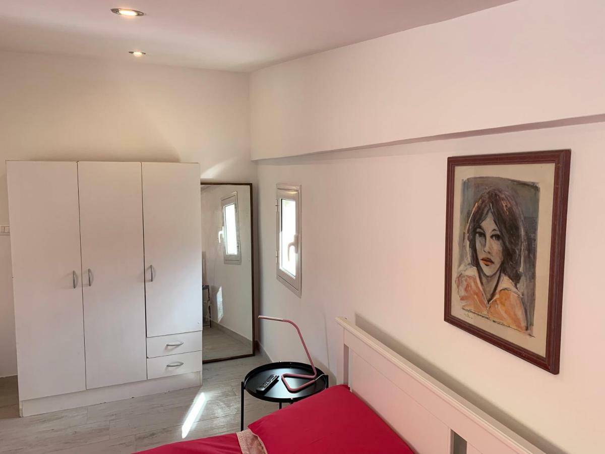 Deni'S Apartments Per 4 Siraküza Dış mekan fotoğraf