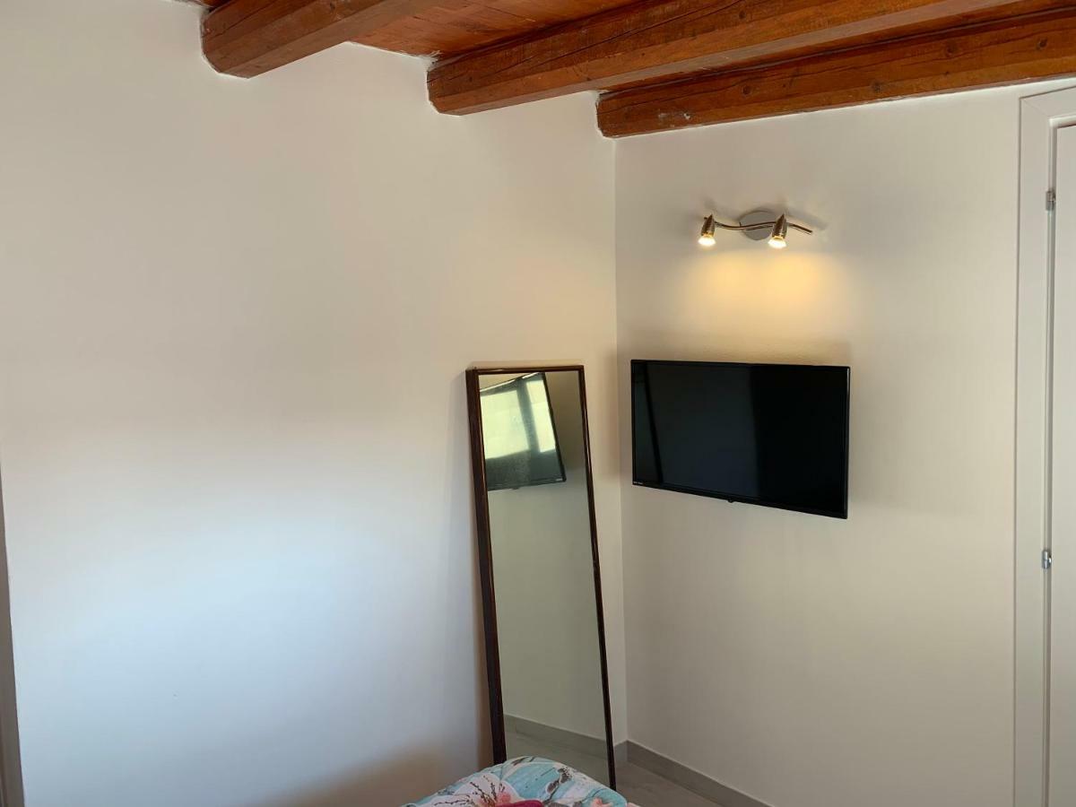 Deni'S Apartments Per 4 Siraküza Dış mekan fotoğraf