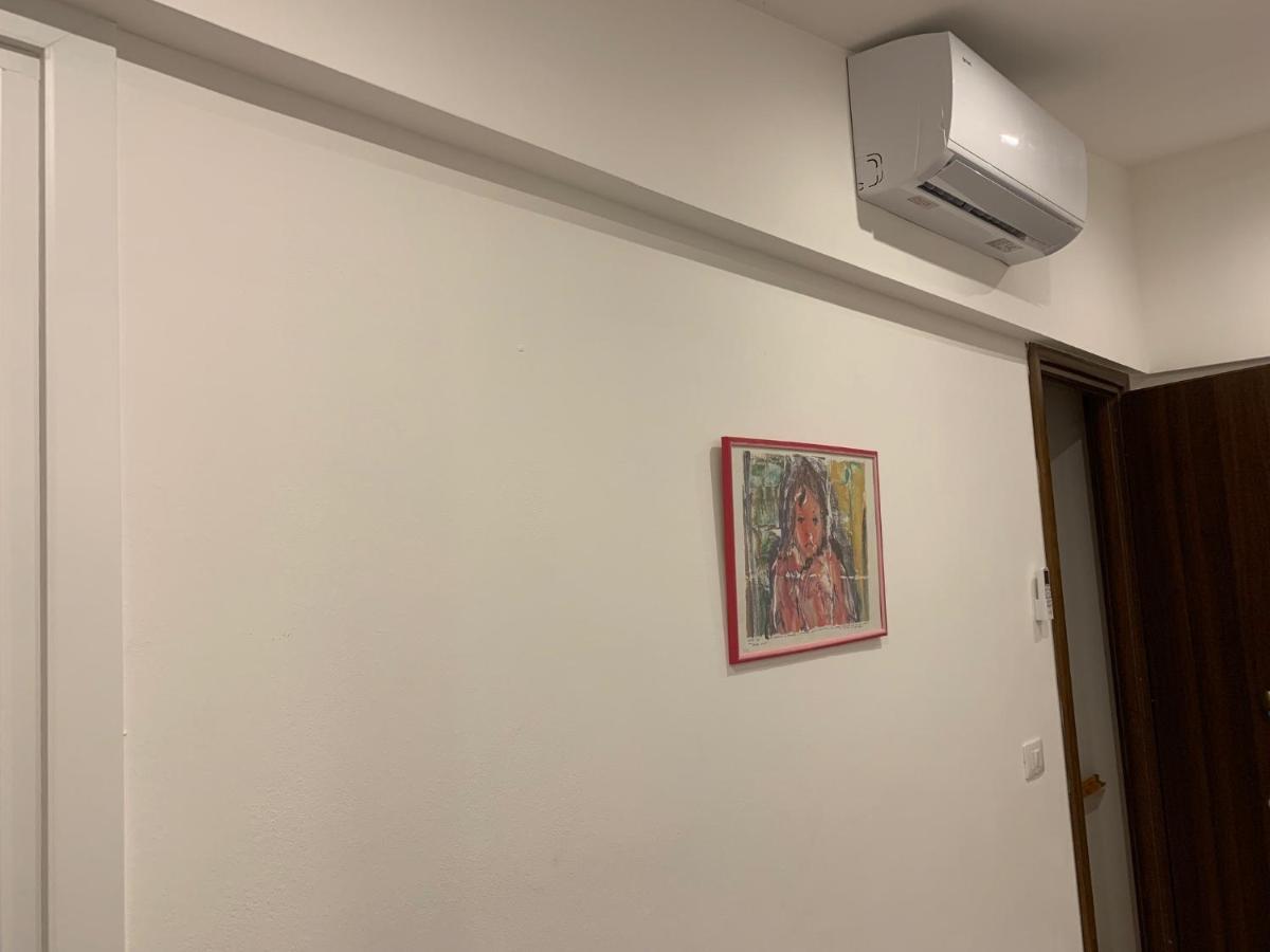 Deni'S Apartments Per 4 Siraküza Dış mekan fotoğraf